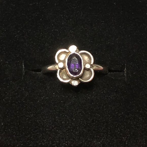 Amethyst butterfly sterling silver ring. - Picture 1 of 6
